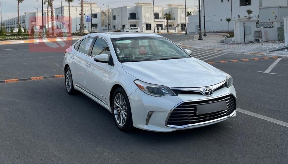 تويوتا أفالون